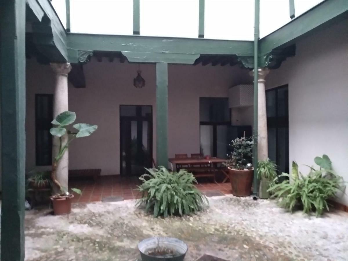 Апартаменты El Patio Del Convento Толедо Экстерьер фото